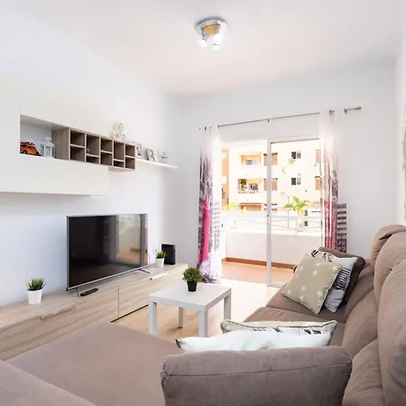 Home2book Charming Caletillas Pool 칸델라리아